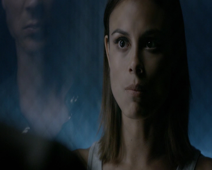 VampireDiaries-dot-nl_VampireDiaries-8x05ComingHomeWasAMistake0863.jpg VampireDiaries-dot-nl_VampireDiaries-8x05ComingHomeWasAMistake0863.jpg