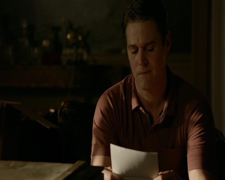 VampireDiaries-dot-nl_VampireDiaries-8x05ComingHomeWasAMistake1048.jpg VampireDiaries-dot-nl_VampireDiaries-8x05ComingHomeWasAMistake1048.jpg