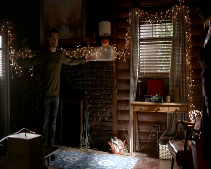 VampireDiaries-dot-nl_VampireDiaries-8x05ComingHomeWasAMistake1227.jpg VampireDiaries-dot-nl_VampireDiaries-8x05ComingHomeWasAMistake1227.jpg