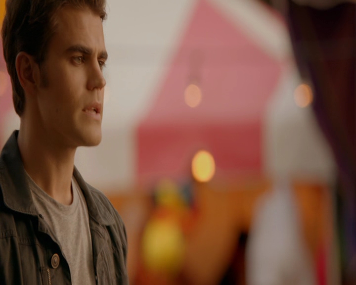 VampireDiaries-dot-nl_VampireDiaries-8x05ComingHomeWasAMistake1365.jpg VampireDiaries-dot-nl_VampireDiaries-8x05ComingHomeWasAMistake1365.jpg