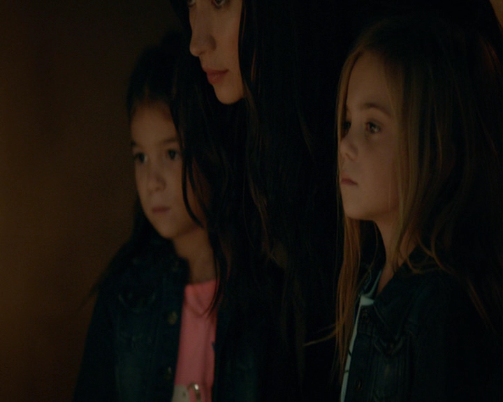 VampireDiaries-dot-nl_VampireDiaries-8x05ComingHomeWasAMistake1644.jpg VampireDiaries-dot-nl_VampireDiaries-8x05ComingHomeWasAMistake1644.jpg