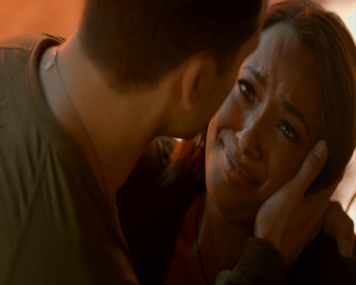 VampireDiaries-dot-nl_VampireDiaries-8x05ComingHomeWasAMistake1765.jpg