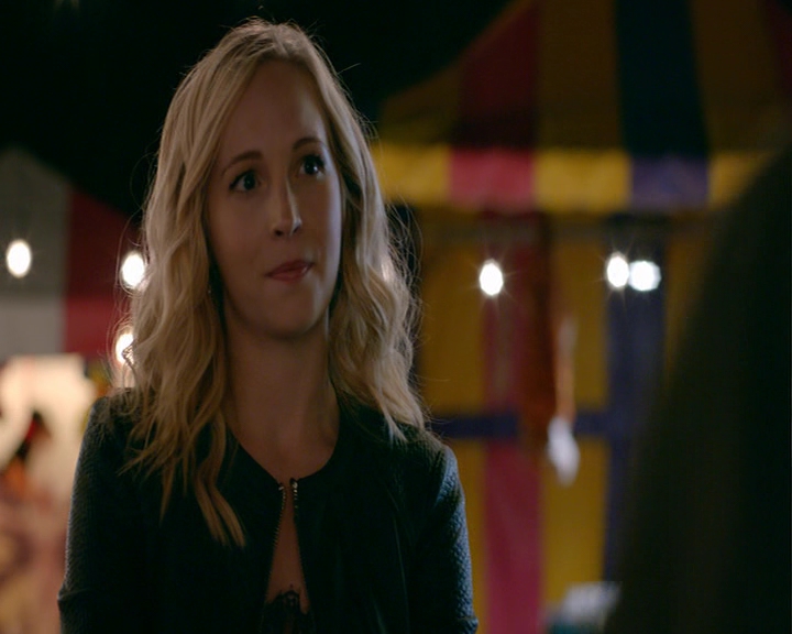 VampireDiaries-dot-nl_VampireDiaries-8x05ComingHomeWasAMistake2288.jpg
