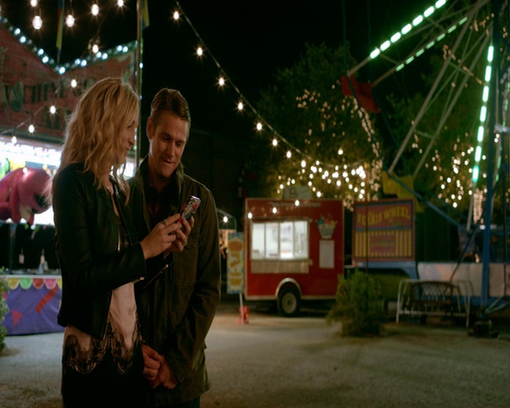 VampireDiaries-dot-nl_VampireDiaries-8x05ComingHomeWasAMistake2305.jpg VampireDiaries-dot-nl_VampireDiaries-8x05ComingHomeWasAMistake2305.jpg
