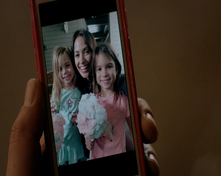 VampireDiaries-dot-nl_VampireDiaries-8x05ComingHomeWasAMistake2317.jpg