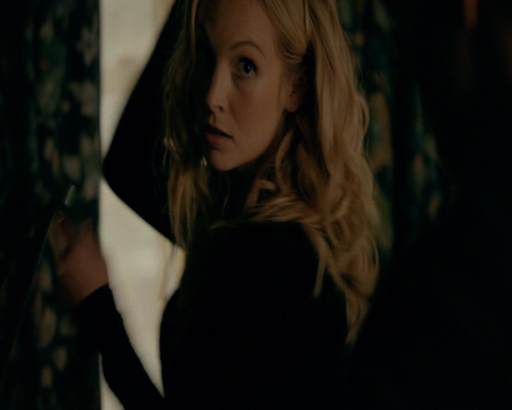 VampireDiaries-dot-nl_VampireDiaries-8x06DetouredOnSomeRandomBackwoodsPathToHell0290.jpg