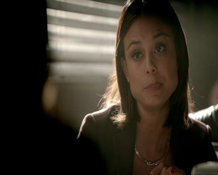 VampireDiaries-dot-nl_VampireDiaries-8x06DetouredOnSomeRandomBackwoodsPathToHell0362.jpg