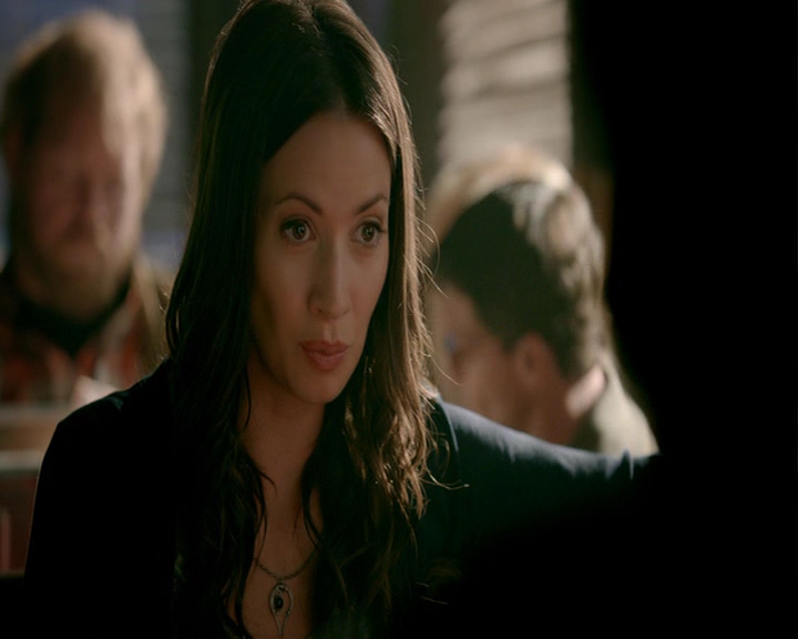 VampireDiaries-dot-nl_VampireDiaries-8x06DetouredOnSomeRandomBackwoodsPathToHell0372.jpg