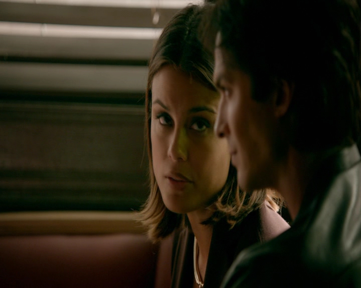 VampireDiaries-dot-nl_VampireDiaries-8x06DetouredOnSomeRandomBackwoodsPathToHell0391.jpg