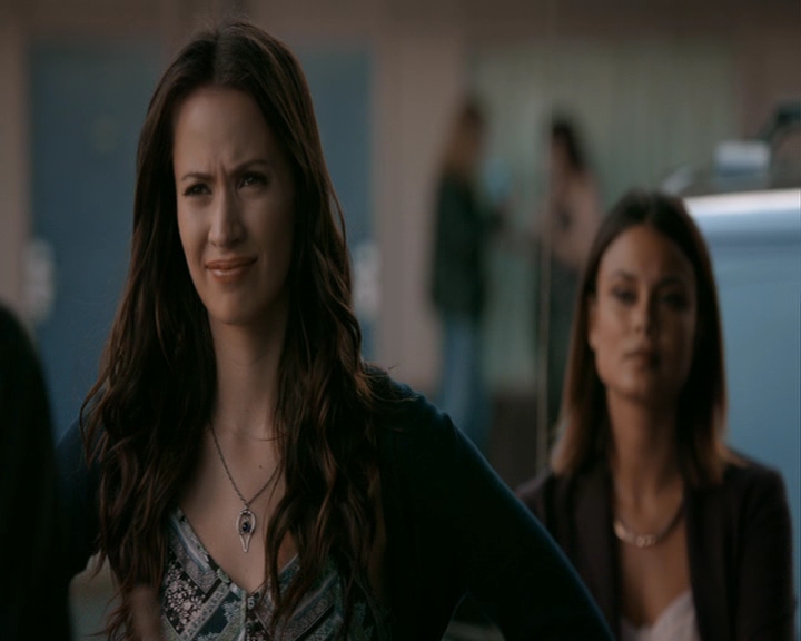 VampireDiaries-dot-nl_VampireDiaries-8x06DetouredOnSomeRandomBackwoodsPathToHell0850.jpg