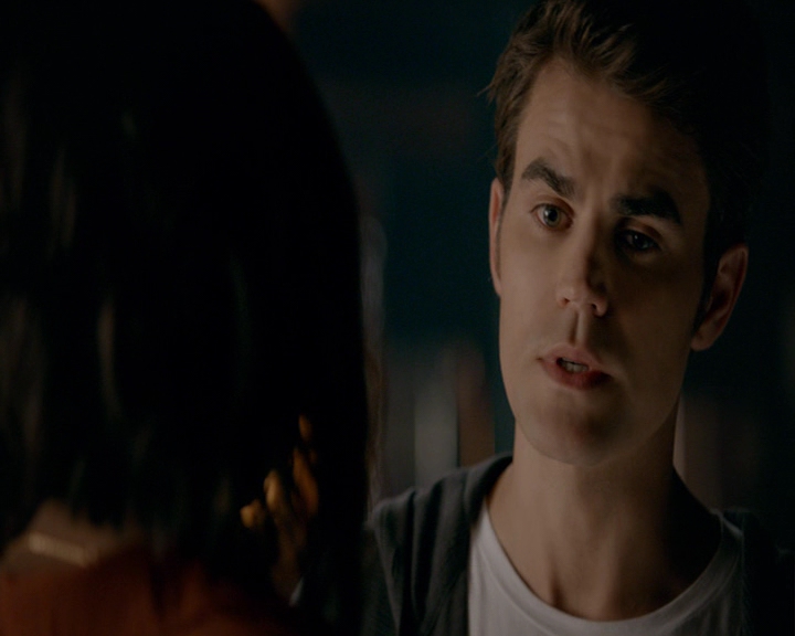 VampireDiaries-dot-nl_VampireDiaries-8x06DetouredOnSomeRandomBackwoodsPathToHell0917.jpg