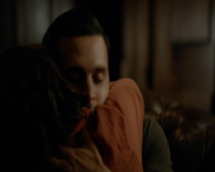 VampireDiaries-dot-nl_VampireDiaries-8x06DetouredOnSomeRandomBackwoodsPathToHell1176.jpg