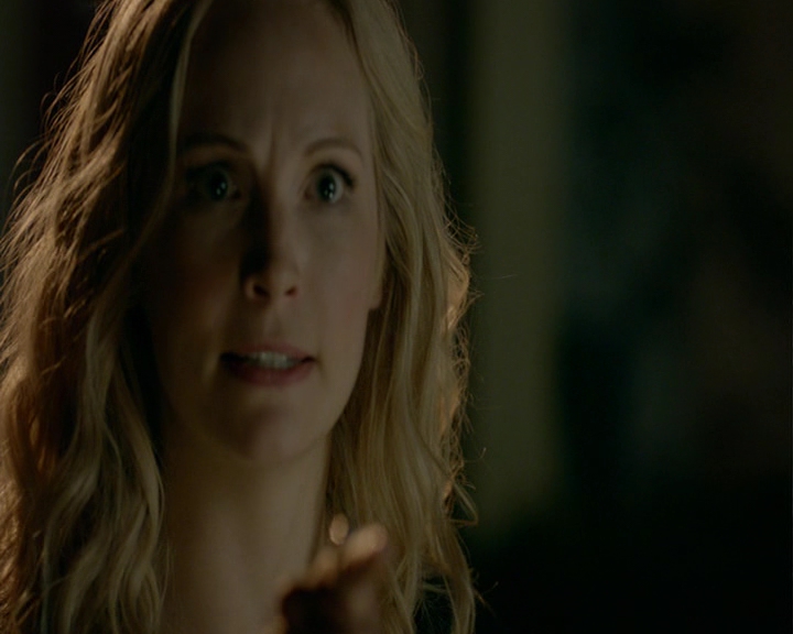 VampireDiaries-dot-nl_VampireDiaries-8x06DetouredOnSomeRandomBackwoodsPathToHell1275.jpg