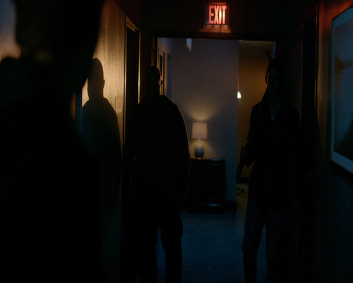 VampireDiaries-dot-nl_VampireDiaries-8x06DetouredOnSomeRandomBackwoodsPathToHell1357.jpg