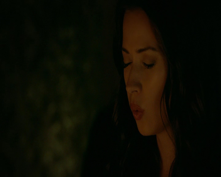VampireDiaries-dot-nl_VampireDiaries-8x06DetouredOnSomeRandomBackwoodsPathToHell1459.jpg