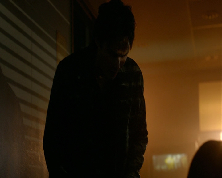 VampireDiaries-dot-nl_VampireDiaries-8x06DetouredOnSomeRandomBackwoodsPathToHell1517.jpg