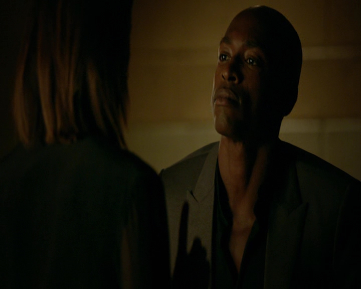 VampireDiaries-dot-nl_VampireDiaries-8x06DetouredOnSomeRandomBackwoodsPathToHell1618.jpg VampireDiaries-dot-nl_VampireDiaries-8x06DetouredOnSomeRandomBackwoodsPathToHell1618.jpg
