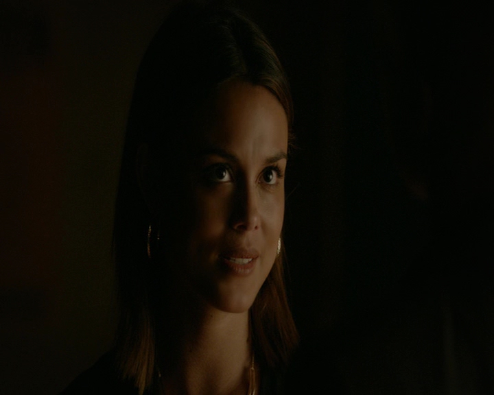 VampireDiaries-dot-nl_VampireDiaries-8x06DetouredOnSomeRandomBackwoodsPathToHell1630.jpg