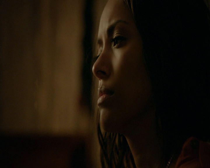 VampireDiaries-dot-nl_VampireDiaries-8x06DetouredOnSomeRandomBackwoodsPathToHell1731.jpg