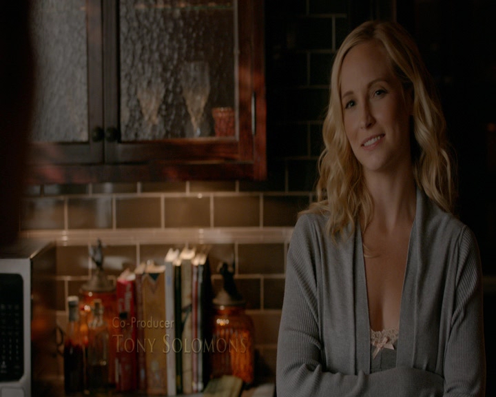 VampireDiaries-dot-nl_VVampireDiaries-dot-nl_VampireDiaries-8x07TheNextTimeIHurtSomebodyItCouldBeYou0125.jpg
