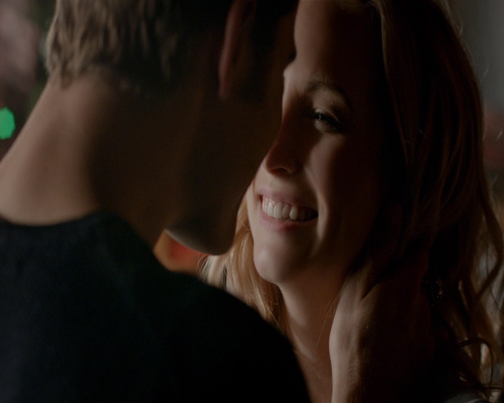 VampireDiaries-dot-nl_VVampireDiaries-dot-nl_VampireDiaries-8x07TheNextTimeIHurtSomebodyItCouldBeYou0153.jpg