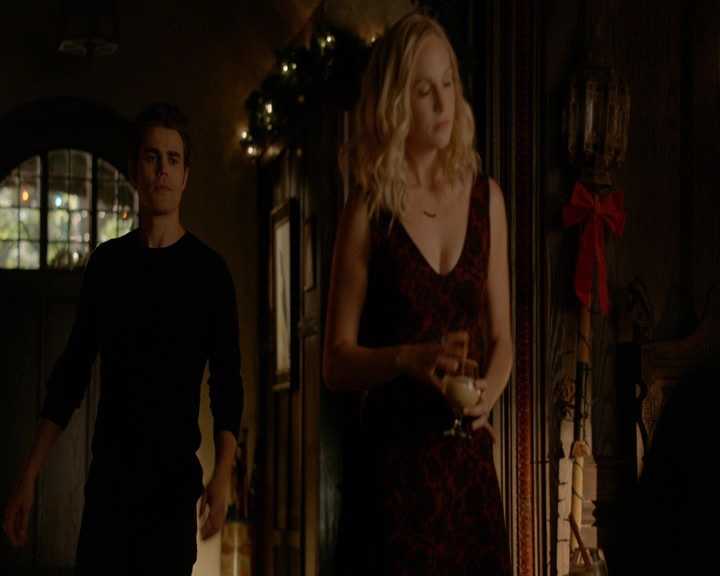 VampireDiaries-dot-nl_VVampireDiaries-dot-nl_VampireDiaries-8x07TheNextTimeIHurtSomebodyItCouldBeYou0339.jpg