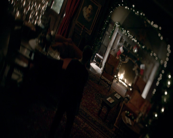 VampireDiaries-dot-nl_VVampireDiaries-dot-nl_VampireDiaries-8x07TheNextTimeIHurtSomebodyItCouldBeYou0481.jpg