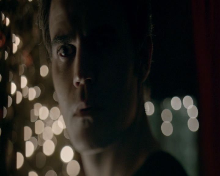 VampireDiaries-dot-nl_VVampireDiaries-dot-nl_VampireDiaries-8x07TheNextTimeIHurtSomebodyItCouldBeYou0484.jpg