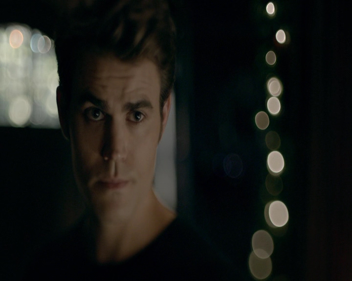 VampireDiaries-dot-nl_VVampireDiaries-dot-nl_VampireDiaries-8x07TheNextTimeIHurtSomebodyItCouldBeYou0503.jpg