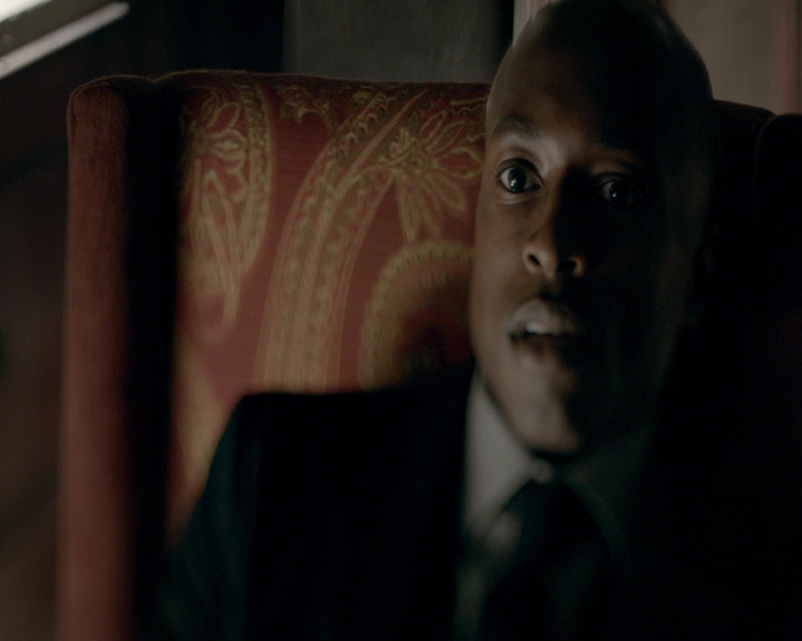 VampireDiaries-dot-nl_VVampireDiaries-dot-nl_VampireDiaries-8x07TheNextTimeIHurtSomebodyItCouldBeYou0515.jpg