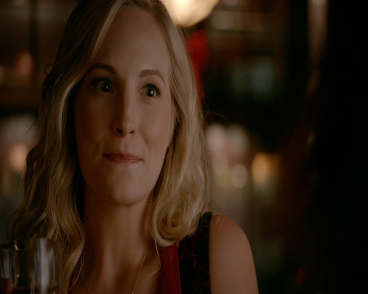 VampireDiaries-dot-nl_VVampireDiaries-dot-nl_VampireDiaries-8x07TheNextTimeIHurtSomebodyItCouldBeYou0637.jpg