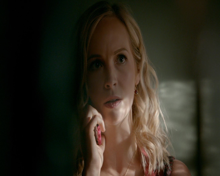 VampireDiaries-dot-nl_VVampireDiaries-dot-nl_VampireDiaries-8x07TheNextTimeIHurtSomebodyItCouldBeYou0659.jpg