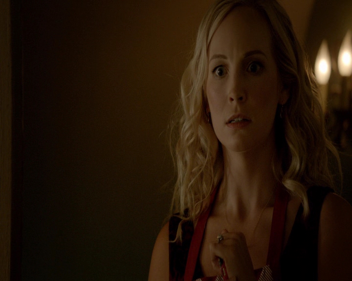 VampireDiaries-dot-nl_VVampireDiaries-dot-nl_VampireDiaries-8x07TheNextTimeIHurtSomebodyItCouldBeYou0678.jpg