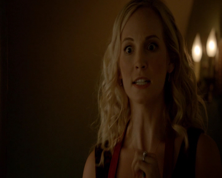 VampireDiaries-dot-nl_VVampireDiaries-dot-nl_VampireDiaries-8x07TheNextTimeIHurtSomebodyItCouldBeYou0679.jpg