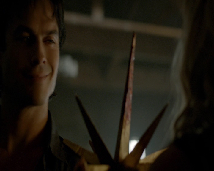 VampireDiaries-dot-nl_VVampireDiaries-dot-nl_VampireDiaries-8x07TheNextTimeIHurtSomebodyItCouldBeYou0735.jpg