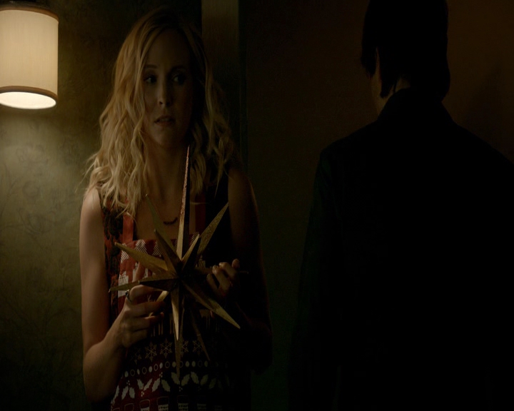 VampireDiaries-dot-nl_VVampireDiaries-dot-nl_VampireDiaries-8x07TheNextTimeIHurtSomebodyItCouldBeYou0736.jpg