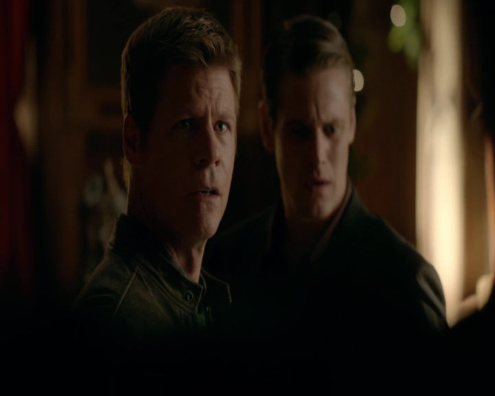 VampireDiaries-dot-nl_VVampireDiaries-dot-nl_VampireDiaries-8x07TheNextTimeIHurtSomebodyItCouldBeYou0802.jpg VampireDiaries-dot-nl_VVampireDiaries-dot-nl_VampireDiaries-8x07TheNextTimeIHurtSomebodyItCouldBeYou0802.jpg