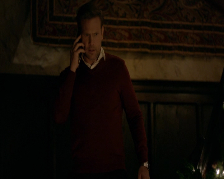 VampireDiaries-dot-nl_VVampireDiaries-dot-nl_VampireDiaries-8x07TheNextTimeIHurtSomebodyItCouldBeYou1132.jpg