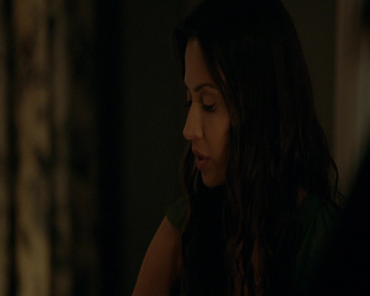 VampireDiaries-dot-nl_VVampireDiaries-dot-nl_VampireDiaries-8x07TheNextTimeIHurtSomebodyItCouldBeYou1199.jpg