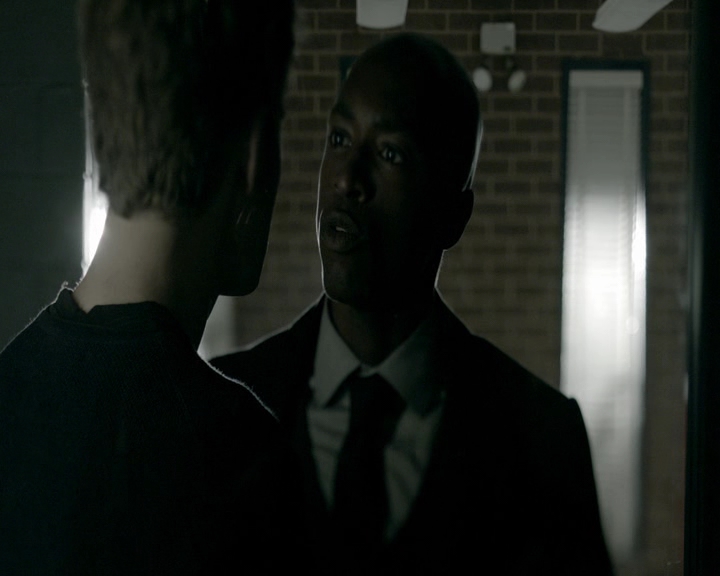 VampireDiaries-dot-nl_VVampireDiaries-dot-nl_VampireDiaries-8x07TheNextTimeIHurtSomebodyItCouldBeYou1632.jpg