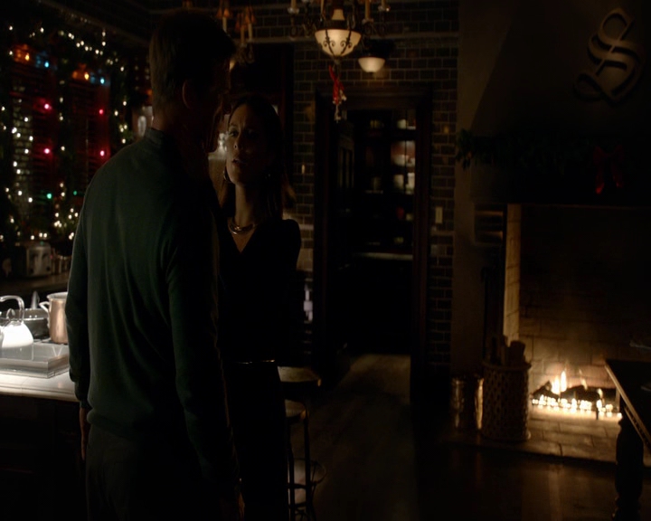 VampireDiaries-dot-nl_VVampireDiaries-dot-nl_VampireDiaries-8x07TheNextTimeIHurtSomebodyItCouldBeYou1690.jpg