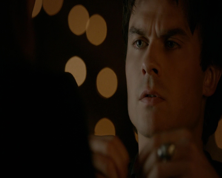 VampireDiaries-dot-nl_VVampireDiaries-dot-nl_VampireDiaries-8x07TheNextTimeIHurtSomebodyItCouldBeYou1894.jpg