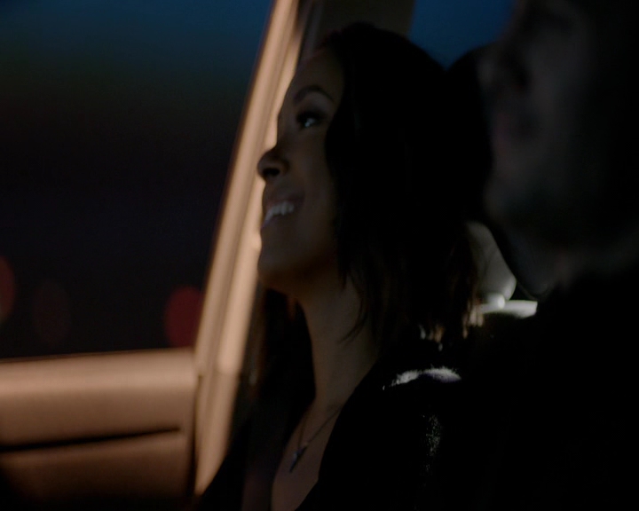 VampireDiaries-dot-nl_VVampireDiaries-dot-nl_VampireDiaries-8x07TheNextTimeIHurtSomebodyItCouldBeYou1996.jpg