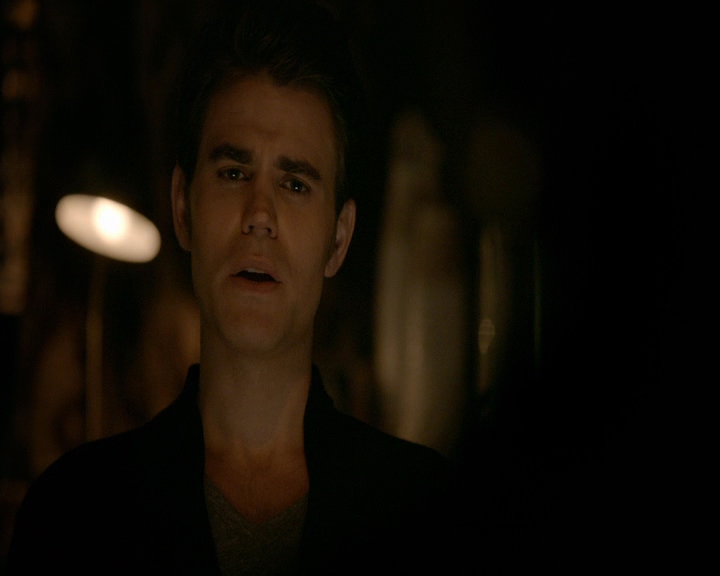 VampireDiaries-dot-nl_VVampireDiaries-dot-nl_VampireDiaries-8x08WeHaveHistoryTogether0043.jpg