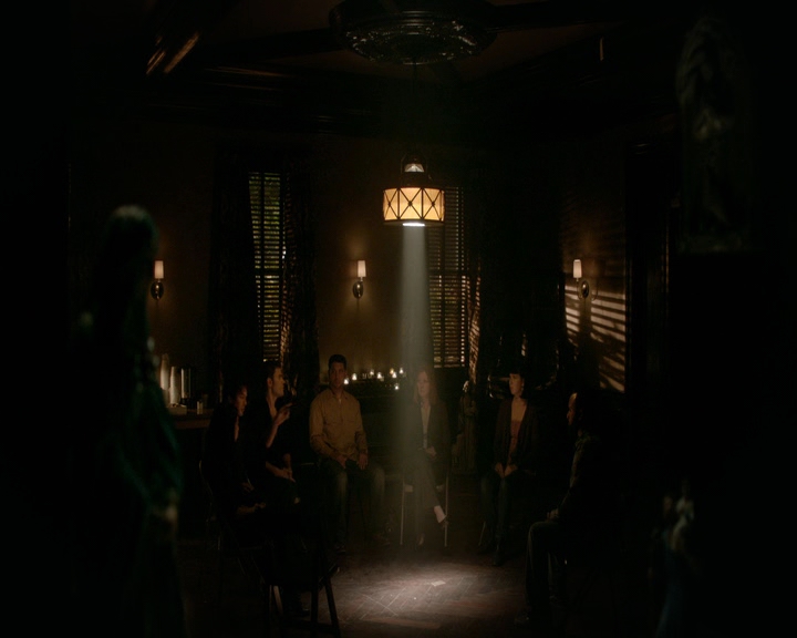 VampireDiaries-dot-nl_VVampireDiaries-dot-nl_VampireDiaries-8x08WeHaveHistoryTogether0058.jpg