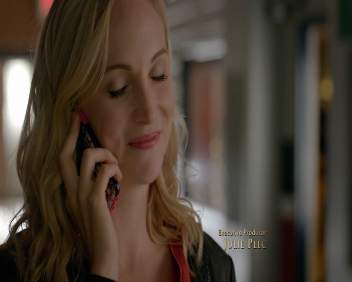 VampireDiaries-dot-nl_VVampireDiaries-dot-nl_VampireDiaries-8x08WeHaveHistoryTogether0269.jpg