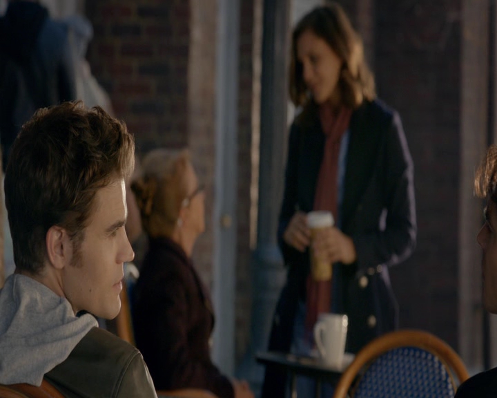 VampireDiaries-dot-nl_VVampireDiaries-dot-nl_VampireDiaries-8x08WeHaveHistoryTogether0520.jpg
