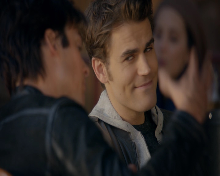 VampireDiaries-dot-nl_VVampireDiaries-dot-nl_VampireDiaries-8x08WeHaveHistoryTogether0523.jpg