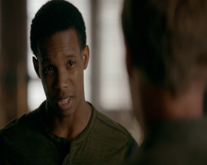 VampireDiaries-dot-nl_VVampireDiaries-dot-nl_VampireDiaries-8x08WeHaveHistoryTogether0615.jpg