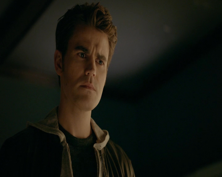 VampireDiaries-dot-nl_VVampireDiaries-dot-nl_VampireDiaries-8x08WeHaveHistoryTogether0791.jpg